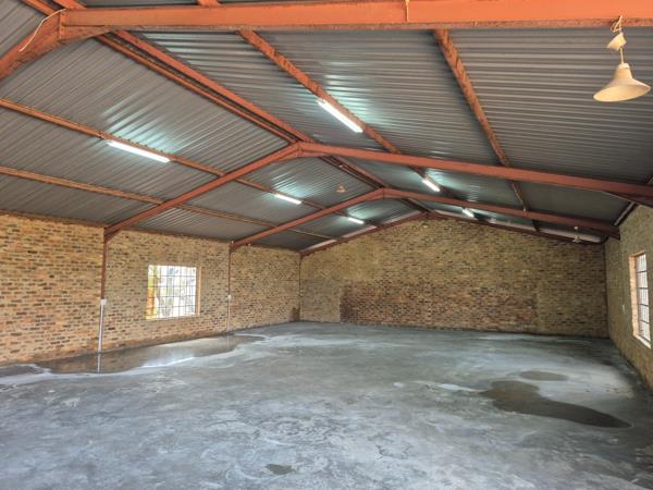 200  m² Commercial space