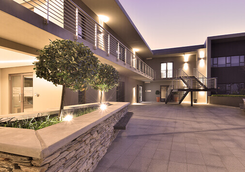 155  m² Commercial space