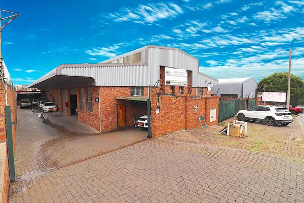 272  m² Industrial space