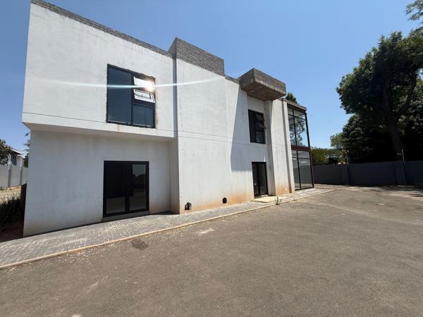 400  m² Commercial space