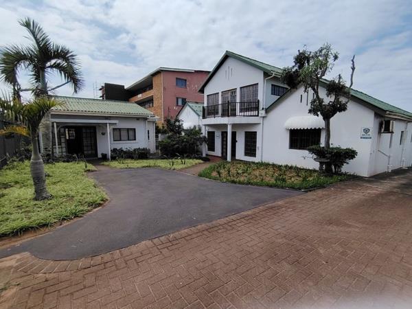 379  m² Commercial space