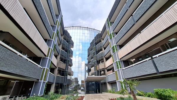 251  m² Commercial space