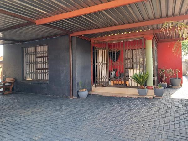 2 Bedroom House