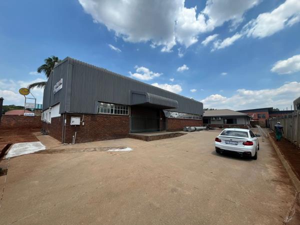 940  m² Industrial space