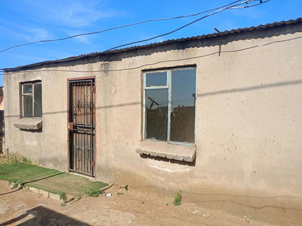 2 Bedroom House