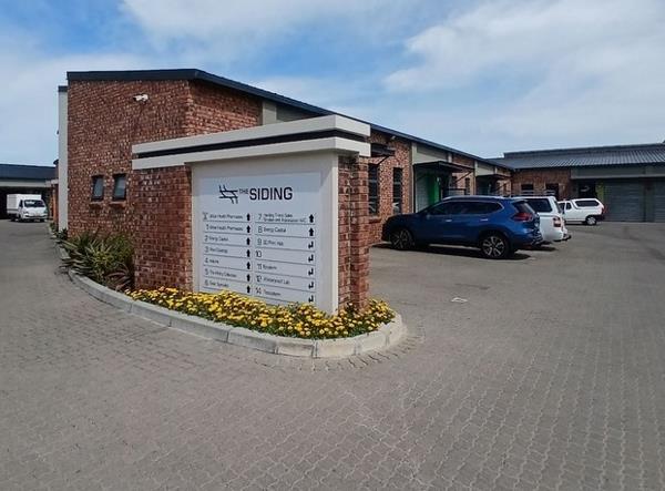 104  m² Industrial space