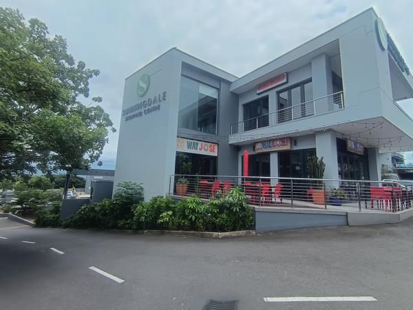 247  m² Retail Space