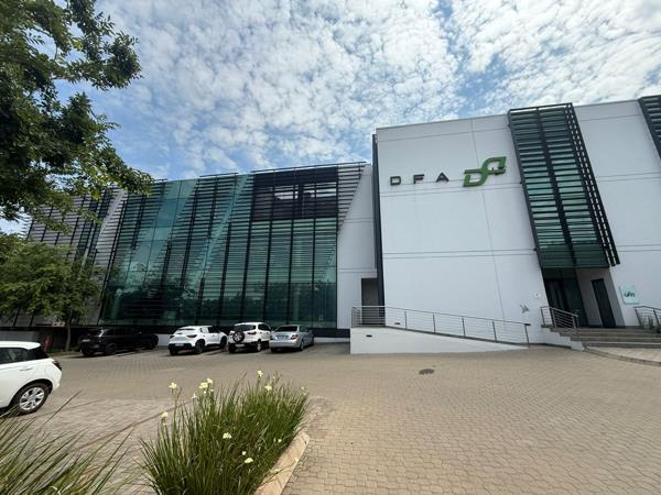 603  m² Commercial space