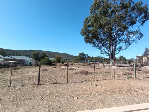 1 071 m² Land