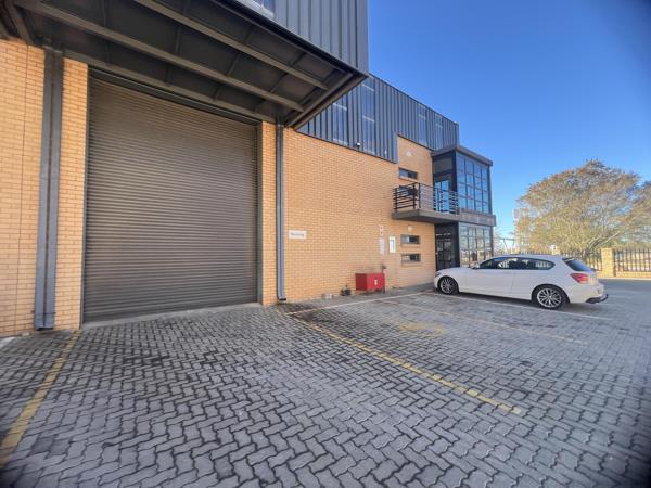 513  m² Industrial space