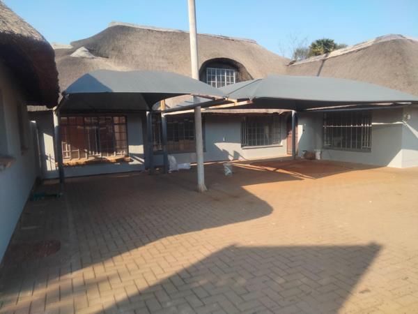 268  m² Office Space