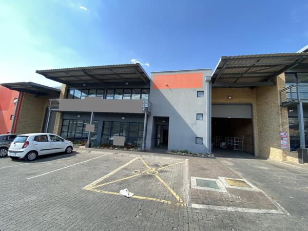 866  m² Industrial space