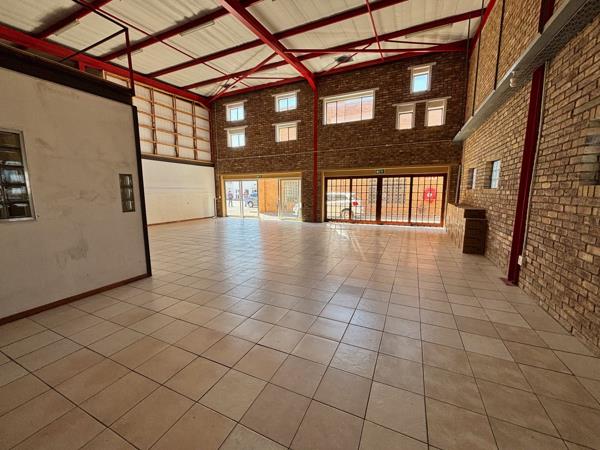 210  m² Commercial space