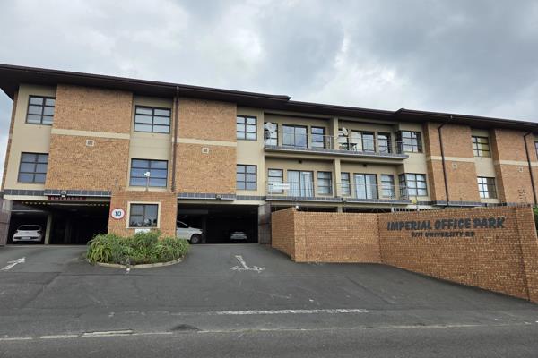 193  m² Office Space