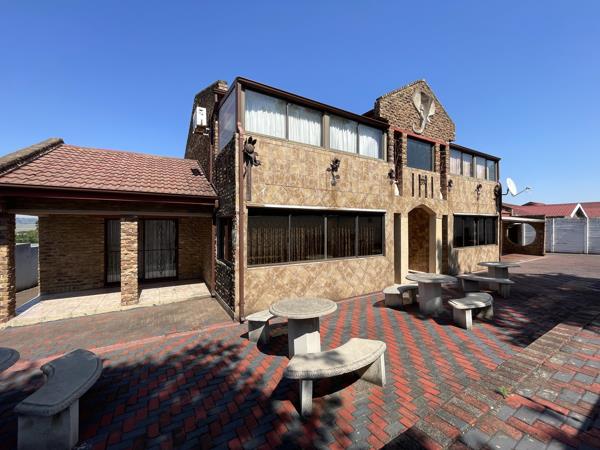 12 Bedroom House