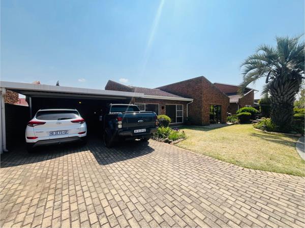 3 Bedroom Simplex