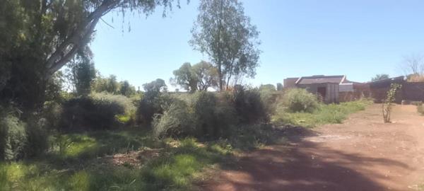 1 149 m² Land