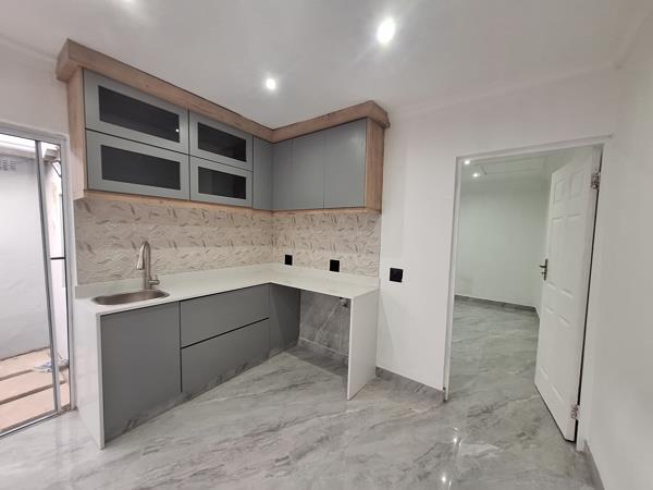 1 Bedroom Garden Cottage