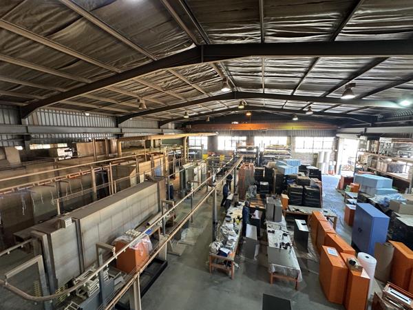 1 840  m² Industrial space