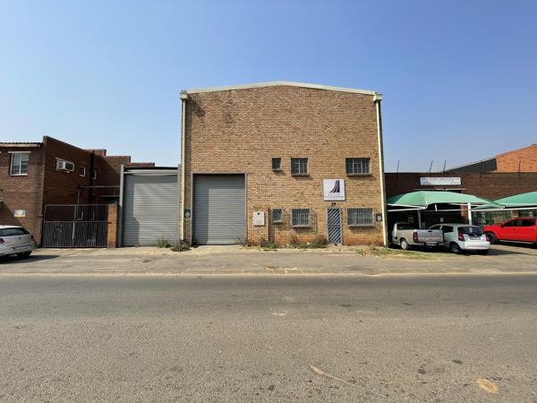 387  m² Industrial space