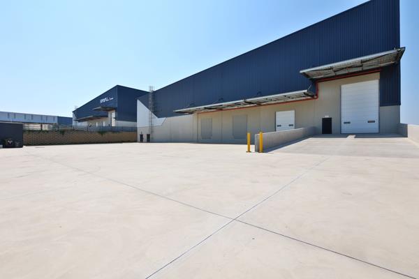 4 883 m² Commercial space