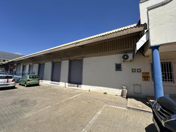 548  m² Industrial space