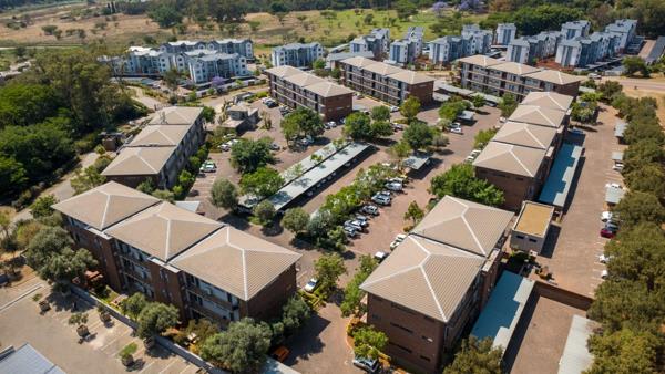 76  m² Commercial space