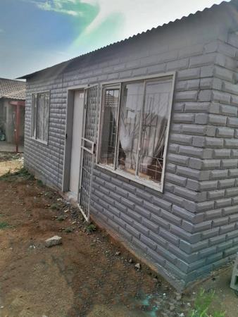 2 Bedroom House