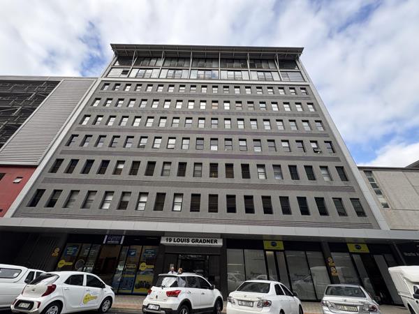 316  m² Commercial space