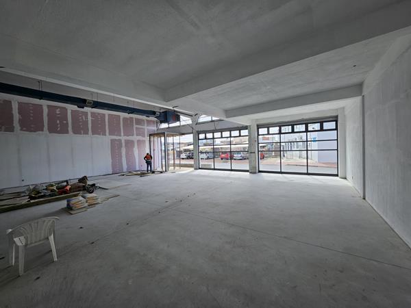 368  m² Commercial space