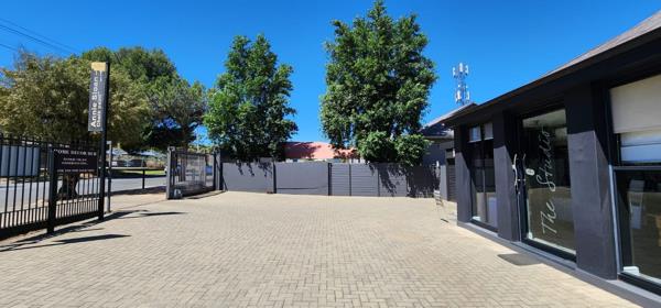 375  m² Commercial space