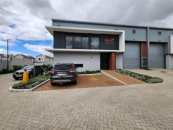 344  m² Industrial space