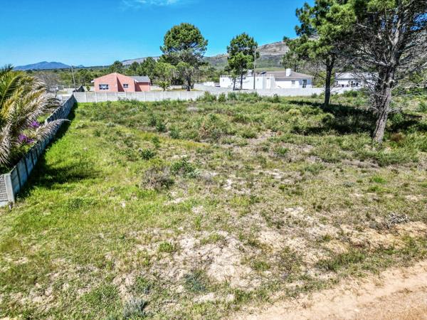 1 284 m² Land