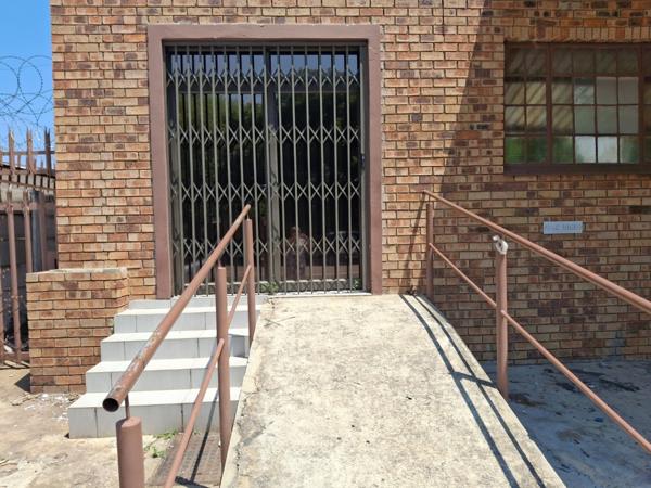 650  m² Commercial space