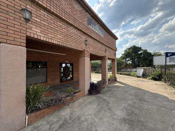 2 067  m² Commercial space