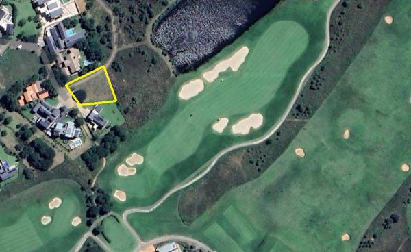 1 500 m² Land
