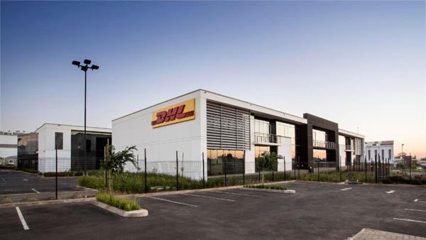 1 253  m² Office Space