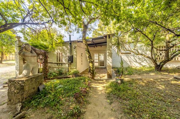 1 Bedroom Garden Cottage