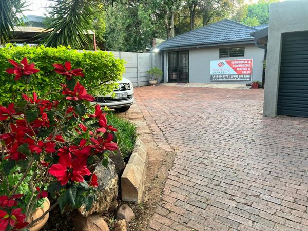 112  m² Office Space