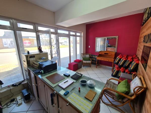 50  m² Commercial space