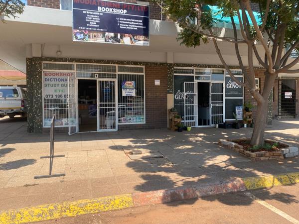 980  m² Commercial space