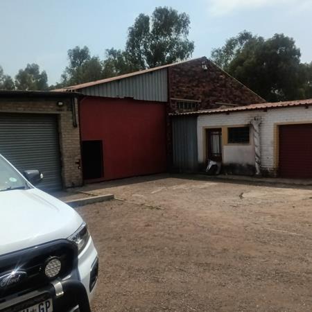 750 m² Commercial space