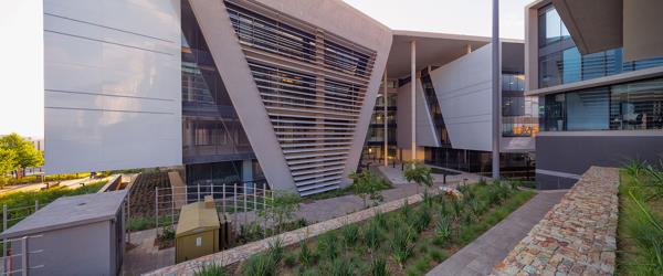 600  m² Commercial space