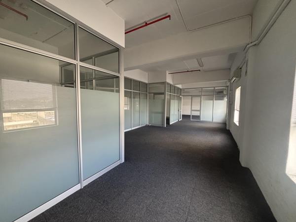 1 024 m² Industrial space