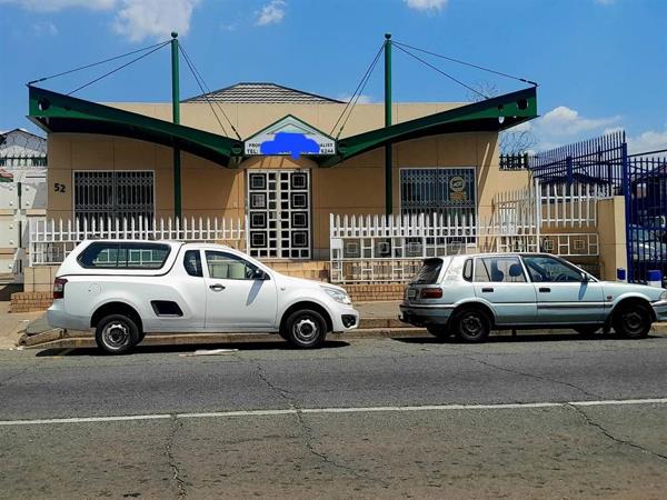 495  m² Office Space