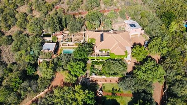 6 Bedroom House