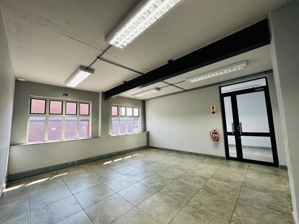 64  m² Office Space