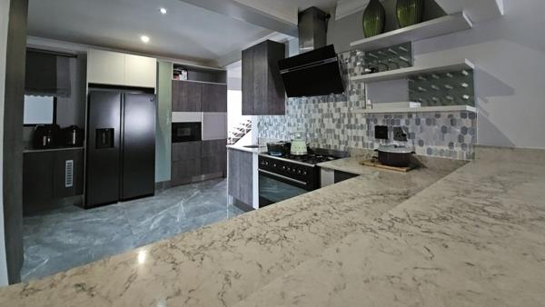5 Bedroom House
