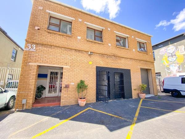 247  m² Commercial space