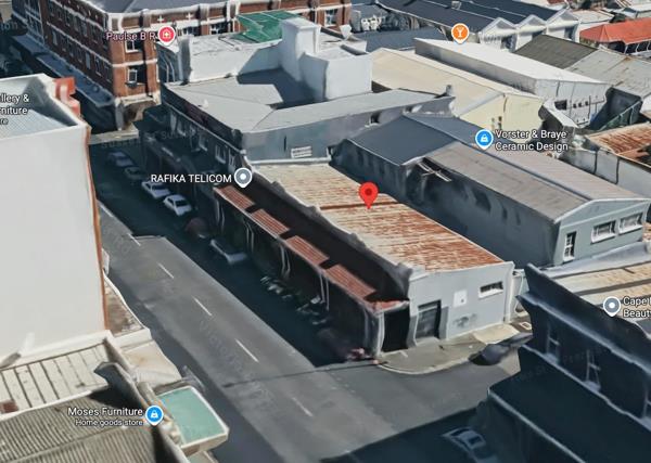 301  m² Commercial space